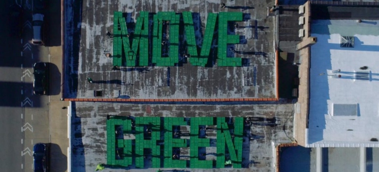 Move green sign